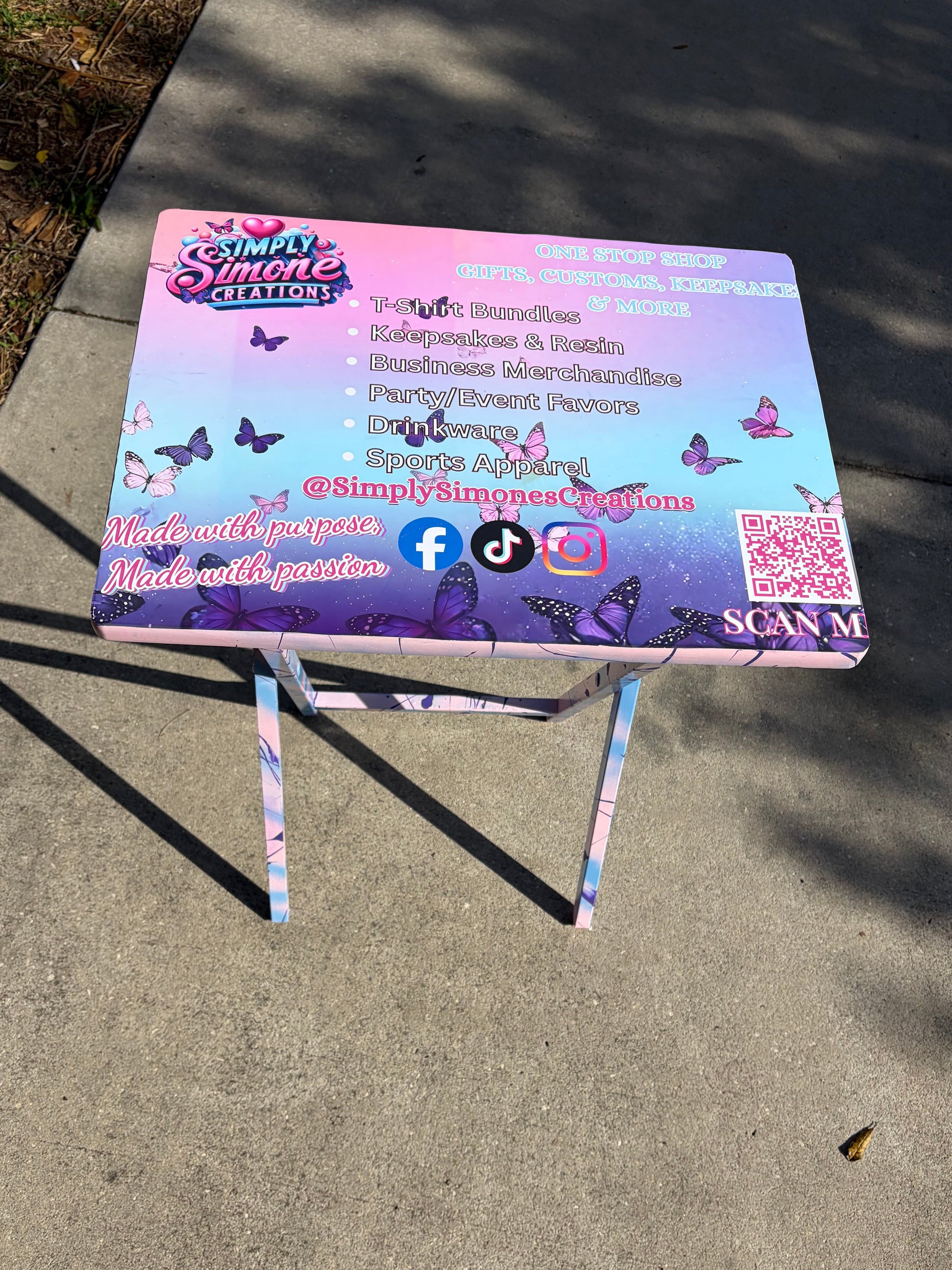 Custom Tray Tables