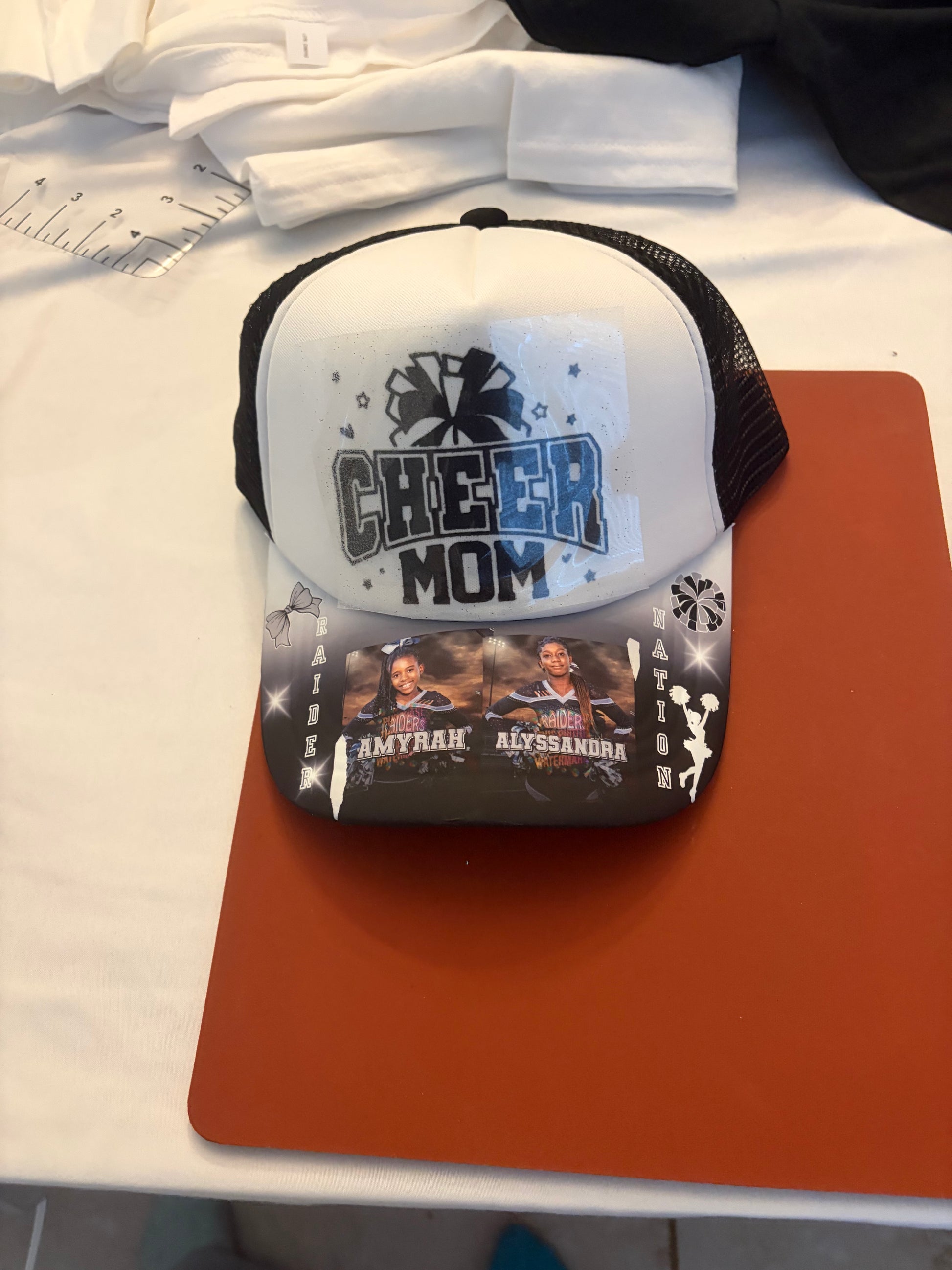 🧢 Custom Trucker Hats – Bold Style. Fully You. Brim & Top