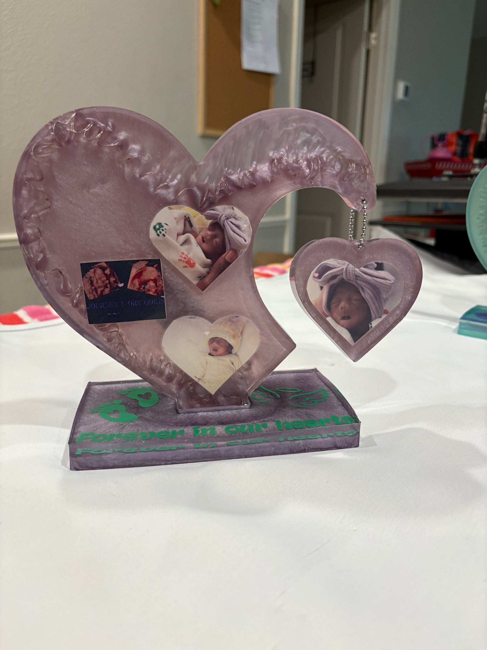 🎨 Beginner/Intermediate 1:1 Resin Class via Zoom – 2 Hours